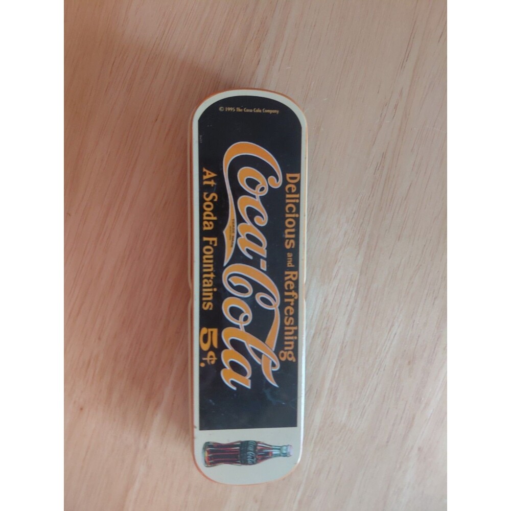 VINTAGE 1995 COCA COLA COLLECTIBLE PEN "Not Working" IN RETRO ADVERTISING TIN